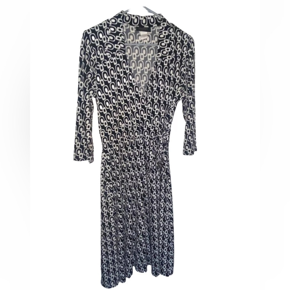 Alyn Paige wrap dress size Medium